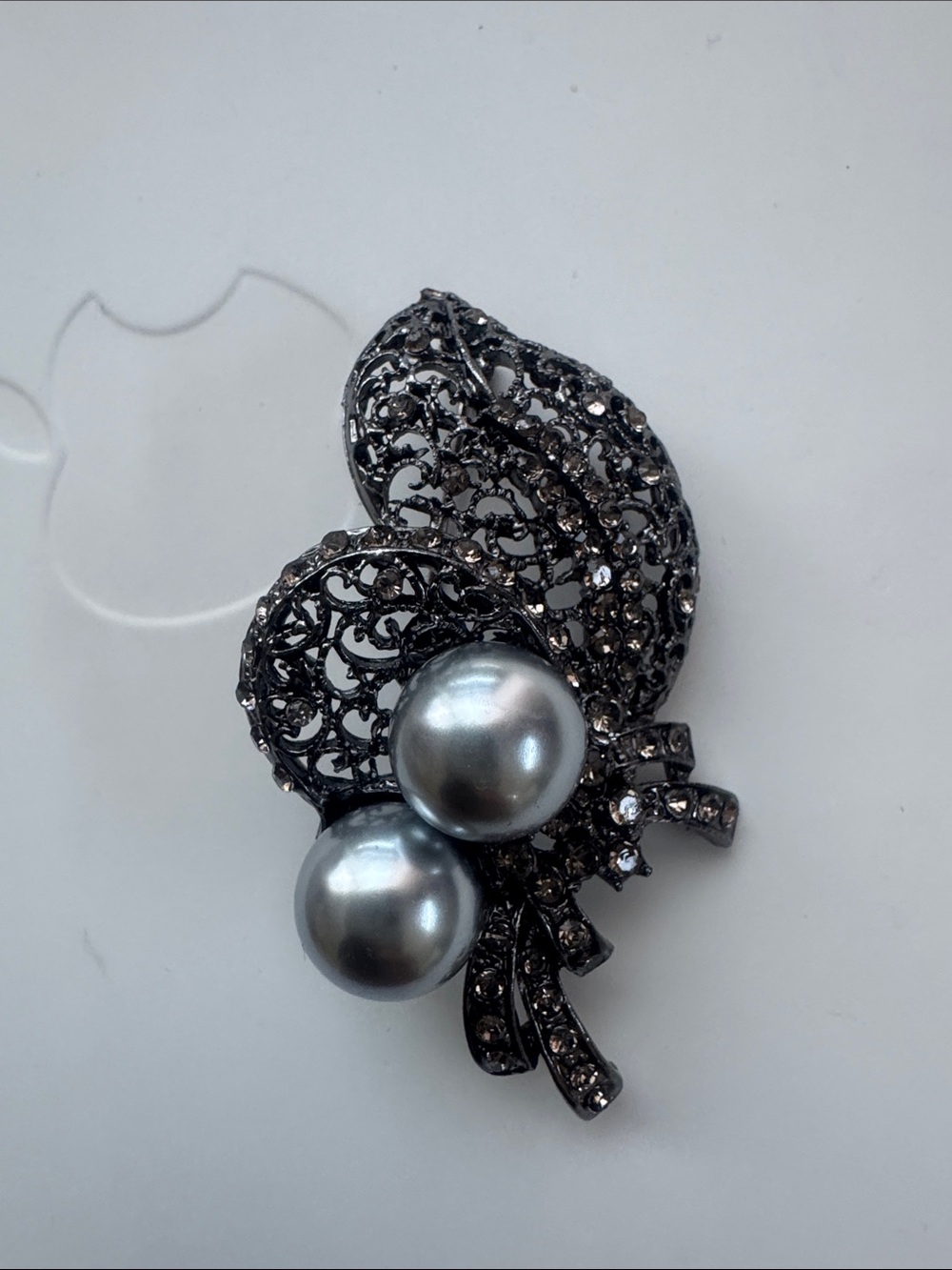 New Gunmetal Filigree Brooch with Silver-Gray Pearls
